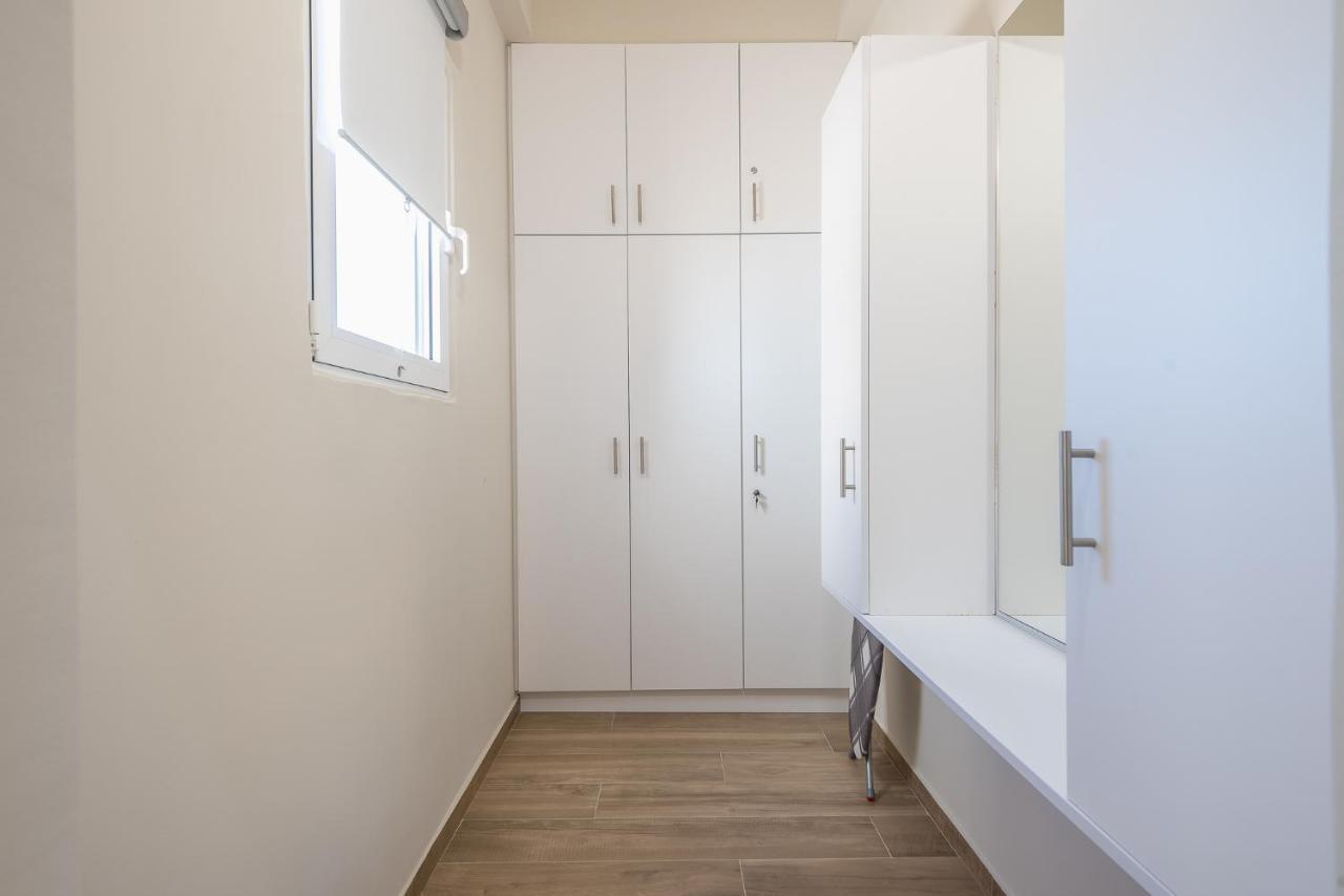 Attiki Metro Top Floor By Greece Apartment เอเธนส์ ภายนอก รูปภาพ