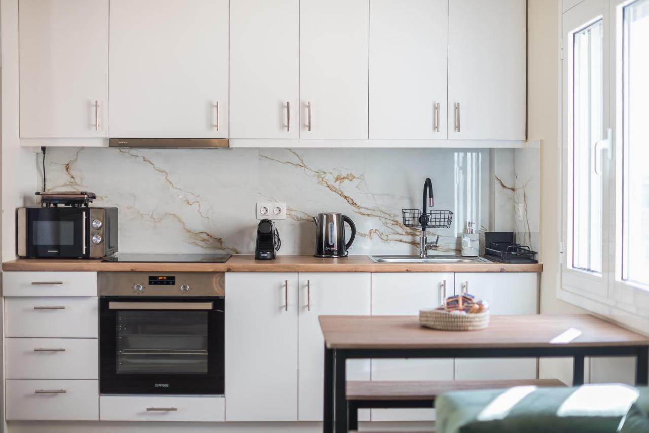 Attiki Metro Top Floor By Greece Apartment เอเธนส์ ภายนอก รูปภาพ