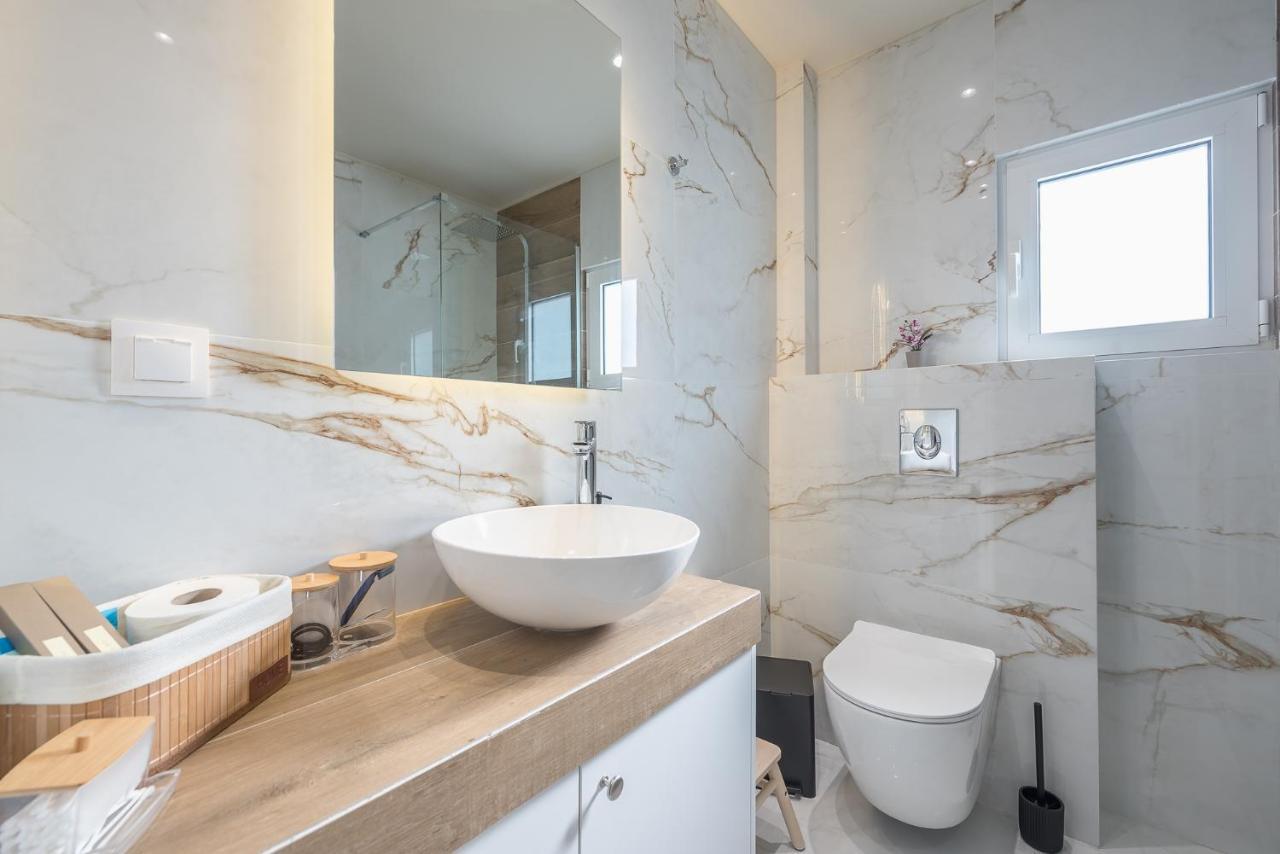 Attiki Metro Top Floor By Greece Apartment เอเธนส์ ภายนอก รูปภาพ